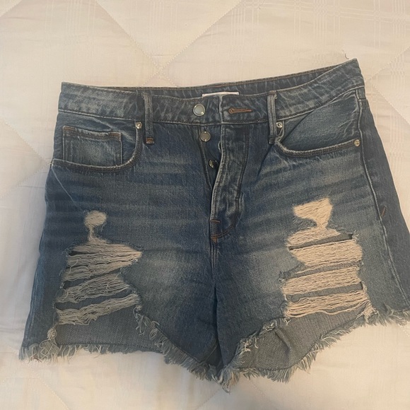 Good American Pants - Good American High Waisted Jean Cut off’s